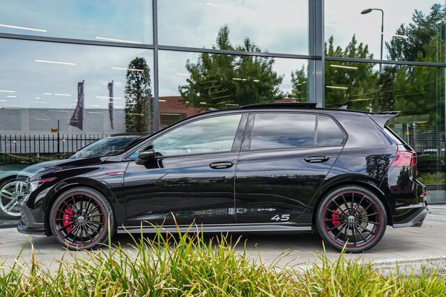 Volkswagen GOLF GTI Clubsport 45 Jahre 2.0 300pk TSI |Akrapovic|Nürburgring|panoramadak|HUD|Harman&Kardon|IQ light|