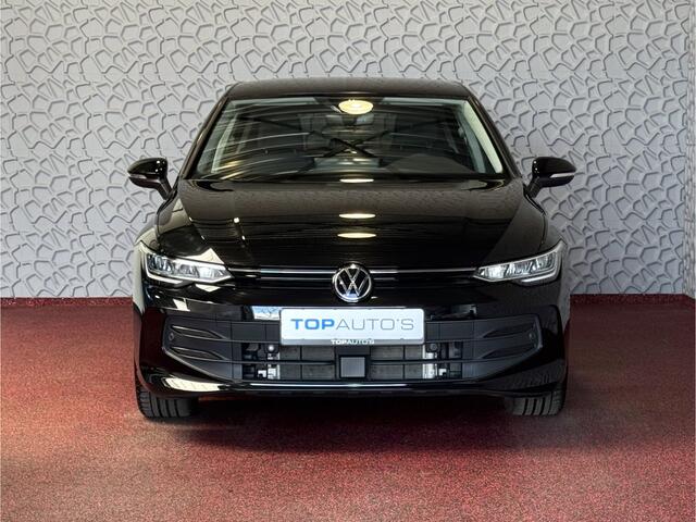 Volkswagen GOLF ?1.5eTSI 150 PK? EDITION LED CARPLAY NAVI CAMERA STOEL/STUUR VERW KEYLESS MHEV "Volkswagen rijden begint bij Topautos.nl - 75 topmodellen direct op voorraad!"