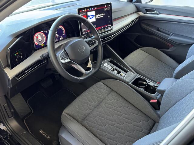 Volkswagen GOLF ?1.5eTSI 150 PK? EDITION LED CARPLAY NAVI CAMERA STOEL/STUUR VERW KEYLESS MHEV "Volkswagen rijden begint bij Topautos.nl - 75 topmodellen direct op voorraad!"