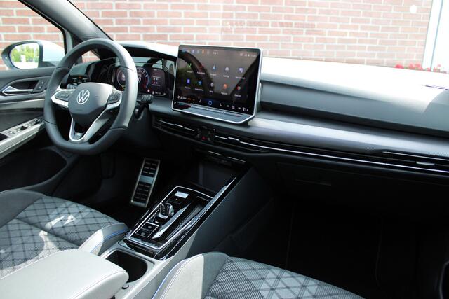 Volkswagen GOLF 1.5 eTSI 150PK R-Line |PANO-DAK|ACC|STUUR-STOELVERWARMING|18-INCH|