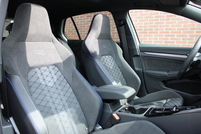 Volkswagen GOLF 1.5 eTSI 150PK R-Line |PANO-DAK|ACC|STUUR-STOELVERWARMING|18-INCH|