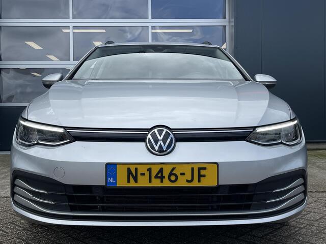 Volkswagen GOLF Variant 1.0 eTSI Life Business - Navigatie - Trekhaak - Stoelverwarming - Apple Carplay/Android Auto