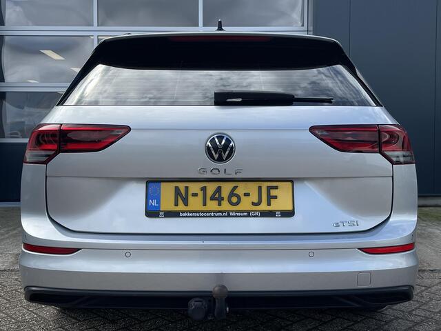 Volkswagen GOLF Variant 1.0 eTSI Life Business - Navigatie - Trekhaak - Stoelverwarming - Apple Carplay/Android Auto