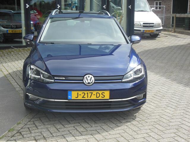 Volkswagen GOLF Variant 1.5 TSI Comfortline Business Staat in De Krim