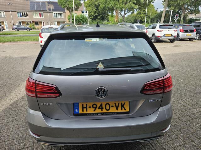 Volkswagen GOLF Variant 1.5 TSI Highline DIGIDASH / Airco clima/ Navigatie/ Cruise/ Camera/ PDC/ Apple carplay/ LED/ LMV