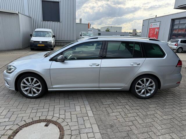 Volkswagen GOLF Variant 1.0 TSI Highline