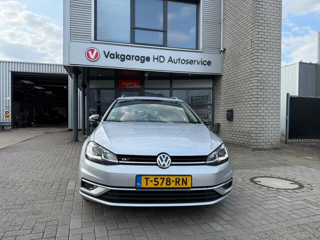 Volkswagen GOLF Variant 1.0 TSI Highline