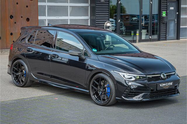 Volkswagen GOLF 2.0 TSI R 4Motion | IQ.DRIVE | PANO | PERFORMANCE |
