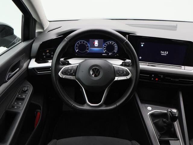 Volkswagen GOLF Variant 1.0 TSi 110 Pk Life Business | LED | Carplay | Parkeersensoren | Navigatiesysteem | Elektrische Stoel | 16 Inch | 47.068 Km!