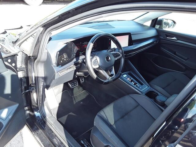 Volkswagen GOLF 2.0 TDI DSG STYLE UNITED / NAVI / ACC