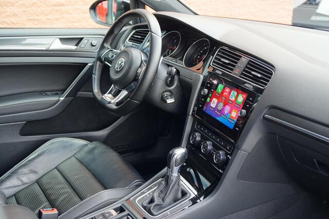 Volkswagen GOLF 2.0 TDI GTD DSG / LEDER / CAMERA / LED / CARPLAY / ACC