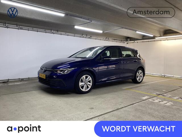 Volkswagen GOLF 1.0 TSI Life 110 pk | Verlengde garantie | Navigatie | Parkeersensoren | Adaptieve cruise control | LED koplampen |
