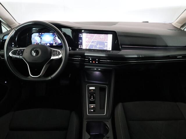 Volkswagen GOLF 1.4 eHybrid Style 204 pk Automaat (DSG) | Navigatie | Parkeersensoren | Adaptieve cruise control | LED koplampen | Stoelverwarming |