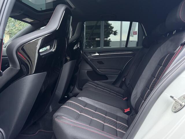 Volkswagen GOLF 2.0 TSI GTI Clubsport Schaalstoelen | Schuifdak