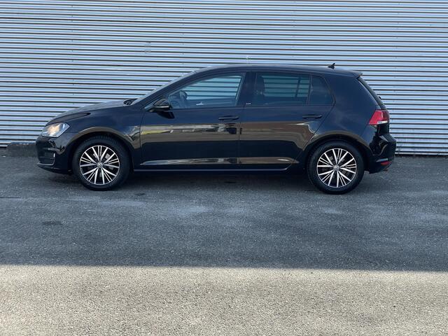 Volkswagen GOLF 1.4 TSI Connected Series|Automaat|Stoelverwarming