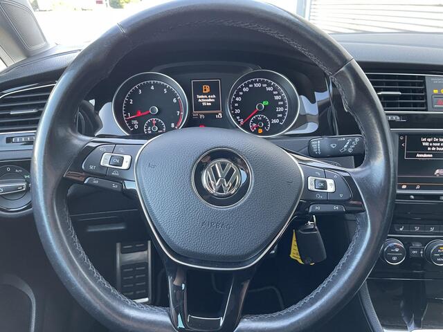 Volkswagen GOLF 1.4 TSI Connected Series|Automaat|Stoelverwarming