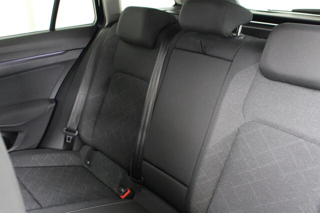 Volkswagen GOLF Variant 1.5 eTSI Life Business Navigatie | Climate Control | Lichtmetalen velgen | Stoelverwarming