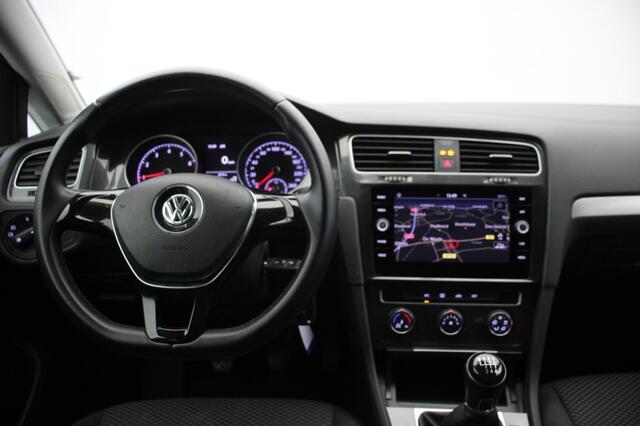 Volkswagen GOLF Variant 1.0 TSI SportLine- Navi, Carplay