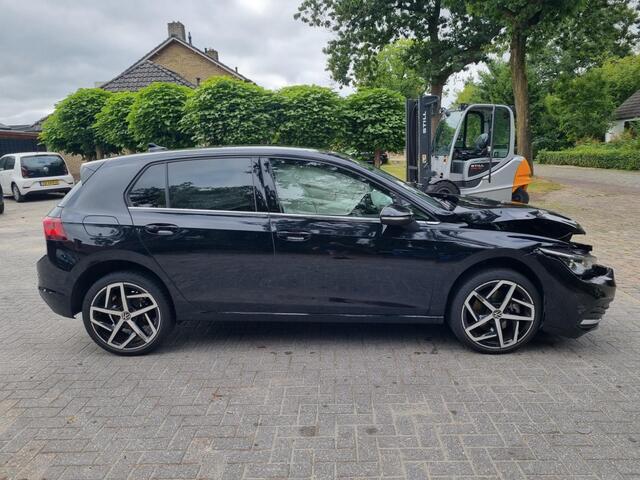 Volkswagen GOLF eHybrid Pano Navi Led