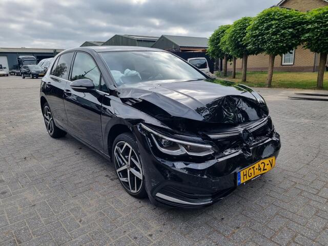 Volkswagen GOLF eHybrid Pano Navi Led