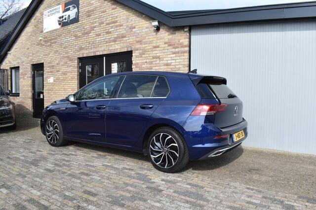 Volkswagen GOLF 1.5 TSI STYLE, Xenon, ACC, Alcantara, Apple Carplay