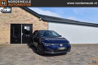 volkswagen-golf-1.5-tsi-style,-xeno