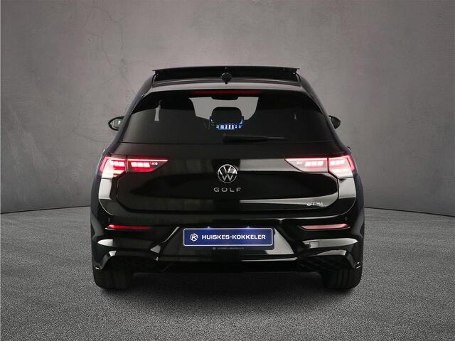 Volkswagen GOLF R-Line Edition 1.5 eTSI 150pk DSG Automaat Panoramadak, LED matrix koplampen, Harman Kardon audio, Adaptive cruise control, Achteruitrijcamera, Navigatie