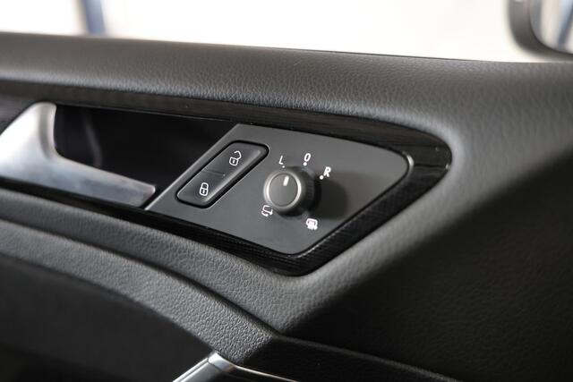 Volkswagen GOLF Variant 1.5 TSI Highline