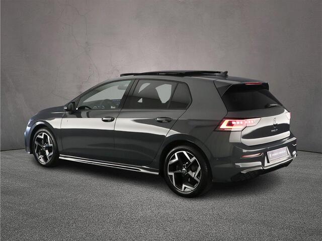 Volkswagen GOLF R-Line Edition 1.5 eTSI 150pk DSG Automaat Harman Kardon audio, Panoramadak, LED matrix koplampen, Adaptive cruise control, Achteruitrijcamera, Navigatie