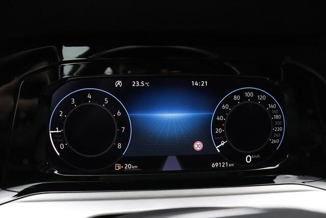 Volkswagen GOLF 1.5 TSI Life | STOEL/STUURVERW. | PDC | CRUISE | NAVI | APPLE CARPLAY |