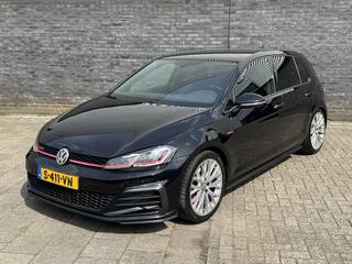 volkswagen-golf-2.0-tsi-gti