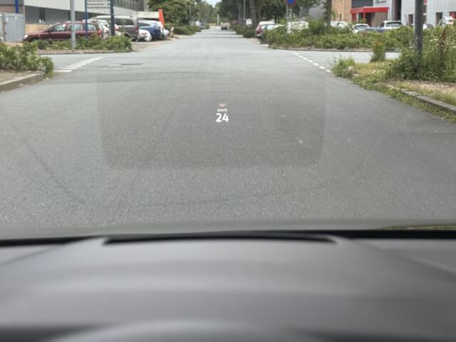 Volkswagen GOLF 2.0 TSI R 4Motion AKRA LEDER 333PK FULL