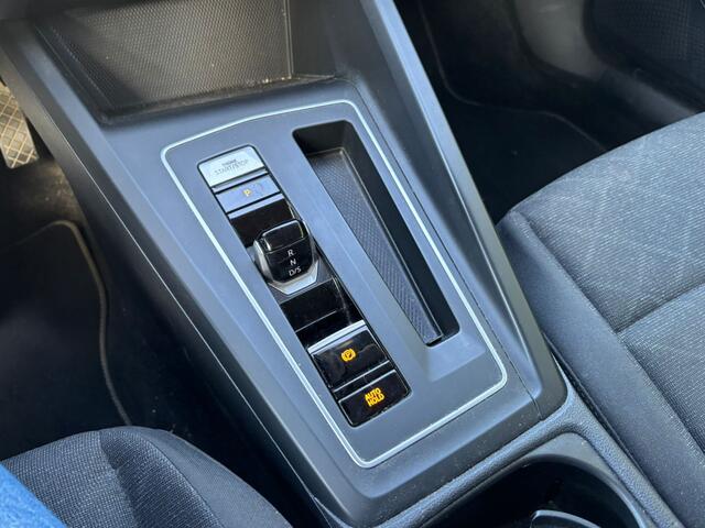 Volkswagen GOLF Variant BWJ 2022 1.0 111 PK eTSI Life Business APPLE CARPLAY | ANDROID AUTO | STOELVERW. | NAVI | CLIMA | ADAPTIVE CRUISE | DAB | LMV | PDC