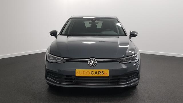 Volkswagen GOLF 1.5 eTSI 150pk DSG Style | Navigatie | Climate Control | Camera | Parkeer sensoren | 18" LMV| Led | Keyless entry | Stoelverwarming