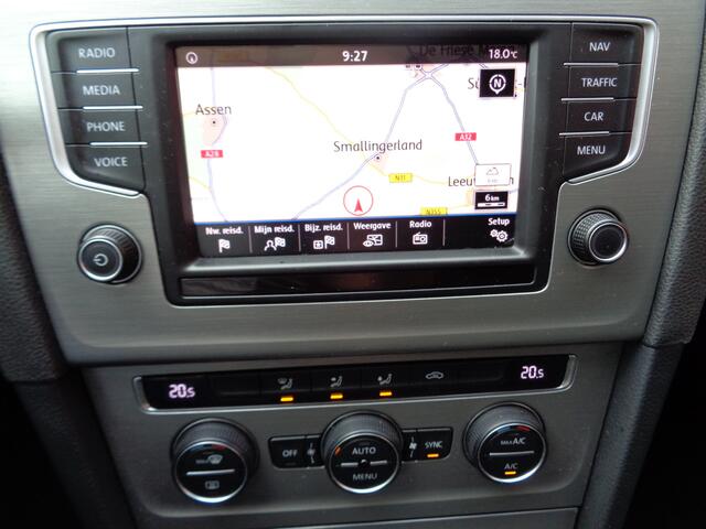 Volkswagen GOLF 1.6 TDI Connected Series 110PK Clima Cruise Navi Trekhaak
