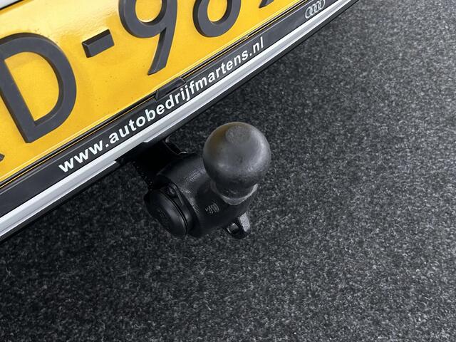 Volkswagen GOLF 1.5 TSI 150pk R-Line Highline Trekhaak Camera Virtual Cockpit Panoramadak Navigatie