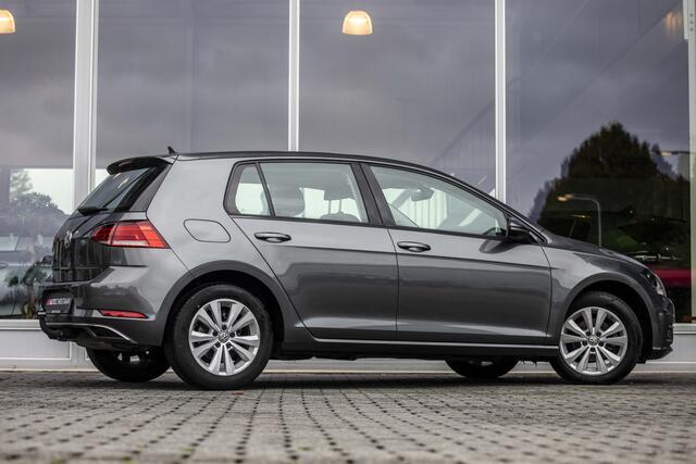 Volkswagen GOLF 1.0 TSI Comfortline | NL Auto | Parkeersensoren | Trekhaak