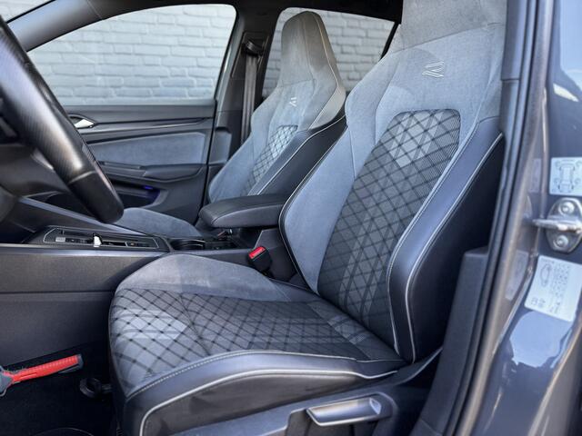 Volkswagen GOLF 1.5 eTSI 150PK 3 x R-Line | ACC | Climate | Navi | Carplay | Sfeerverl. | ¤20.900,- Incl. BTW