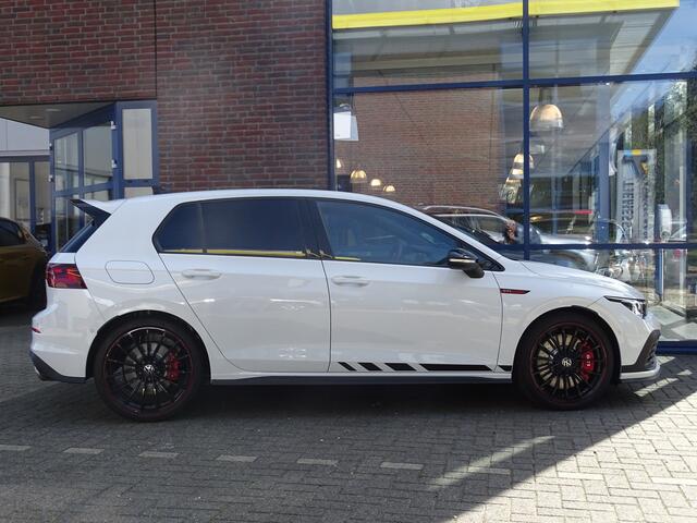 Volkswagen GOLF 2.0 TSI GTI Clubsport IQ licht Panoramadak Harman kardon