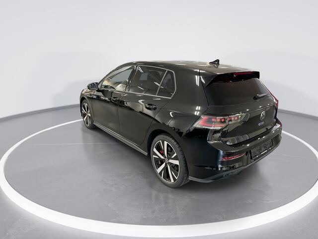 Volkswagen GOLF 1.5 272pk DSG eHybrid GTE · Apple/Android Car Play · Camera · Navigatie · Stoelverwarming · Dodehoek Detectie · Trekhaak · 18'' Inch · Garantie t/m 06-02-2030 of 100.000km