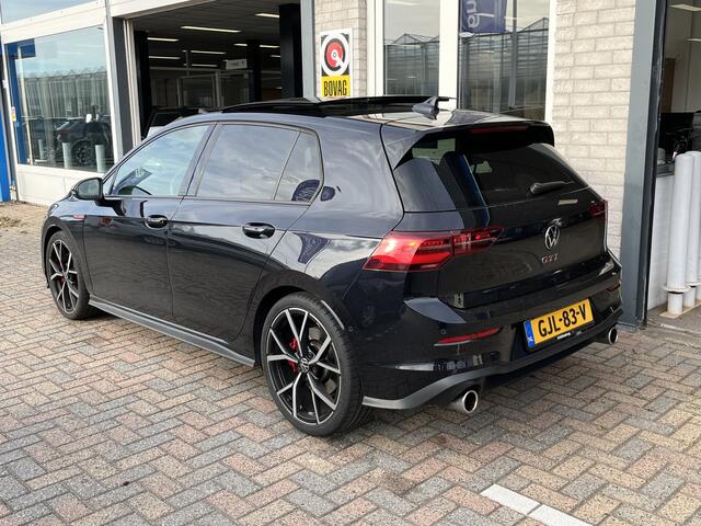 Volkswagen GOLF 2.0 TSI GTI / AUTOMAAT/ GARANTIE TM 01-2027/ PANO/ HARMAN-KARDON/ STANDKACHEL/ CAMERA/ HEAD-UP DISPLAY/ DODE HOEK/ MEMORY SEATS/ STOELVERWARM. V EN A/ STOEL VENTILATIE/ KEYLESS/ APP CONNECT/ NAVI