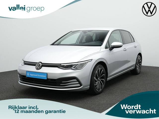 Volkswagen GOLF 1.0 eTSI 110 pk DSG Life | Stuur-/stoelverwarming | Achteruitrijcamera | Navigatie | Adaptive Cruise