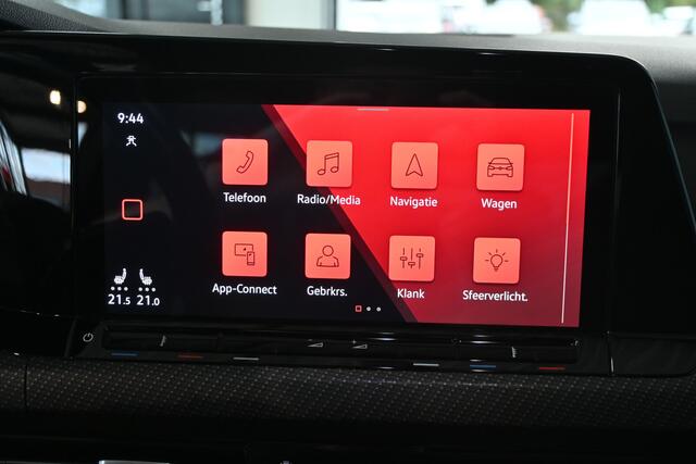 Volkswagen GOLF 1.5 eTSI R-Line Automaat Adaptief Navigatie Caplay LED Rijklaarprijs Inruil Mogelijk!