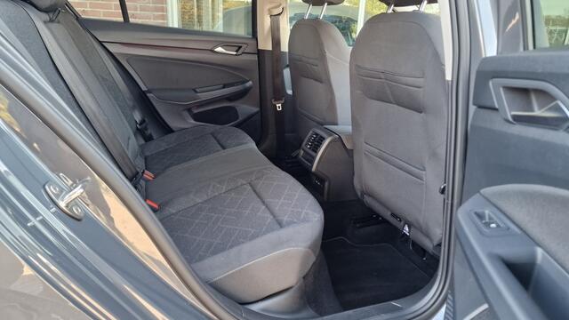 Volkswagen GOLF 1.0 eTSI Life, Automaat, Adaptieve cruise, NL auto!