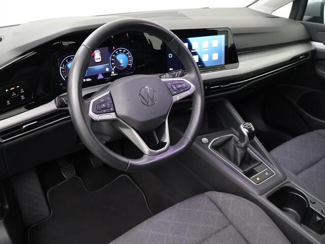 Volkswagen GOLF 1.0 TSI Life | 110 PK | Navigatiesysteem | Achteruitrijcamera | Adaptive cruise control |