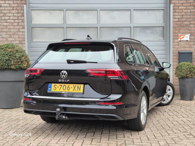 Volkswagen GOLF Variant 2.0 TDI Life Business Trekhaak, Apple-Carplay, El.verst.stoel.