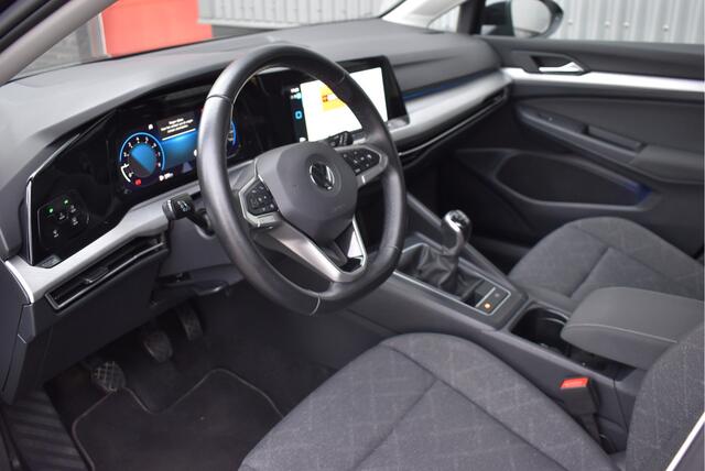 Volkswagen GOLF Variant 1.0 TSI Life Adaptive cruise, Navi, Carplay,