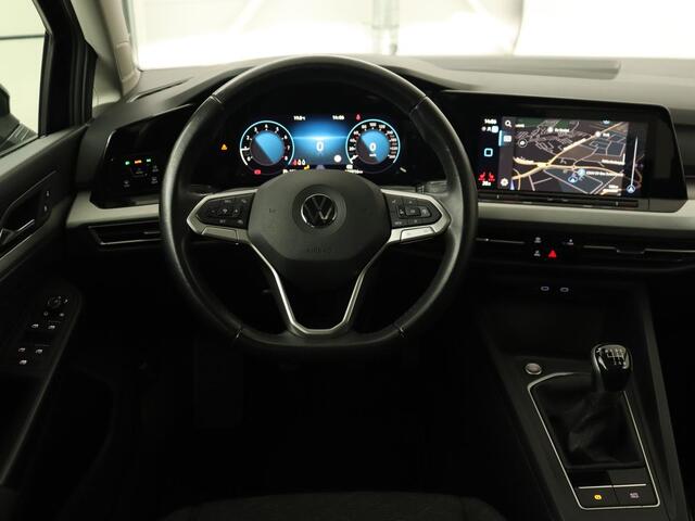 Volkswagen GOLF 1.5 TSI Life Bns | Panoramadak | Adaptive Cruise | Stoelverwarming | Camera | Navigatie | Carplay | Sfeerverlichting