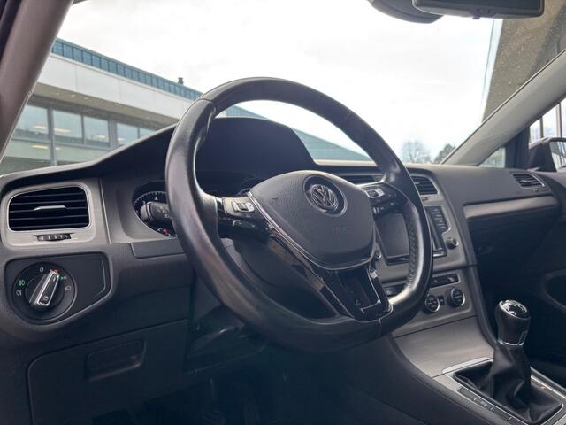 Volkswagen GOLF 1.0 TSI BUSINESS EDITION 116PK AIRCO LMV PDC-CAMERA