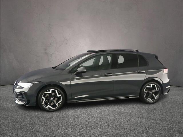 Volkswagen GOLF 1.5 eTSI R-Line Edition 150pk DSG Automaat, Panoramadak, LED matrix koplampen, Harman Kardon sound, Stoelverwarming, Adaptive cruise control, Navigatie, App connect, Stoelverwarming, Side assist